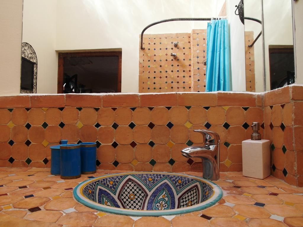 Bed and Breakfast Christina'S House Asilah Habitación foto